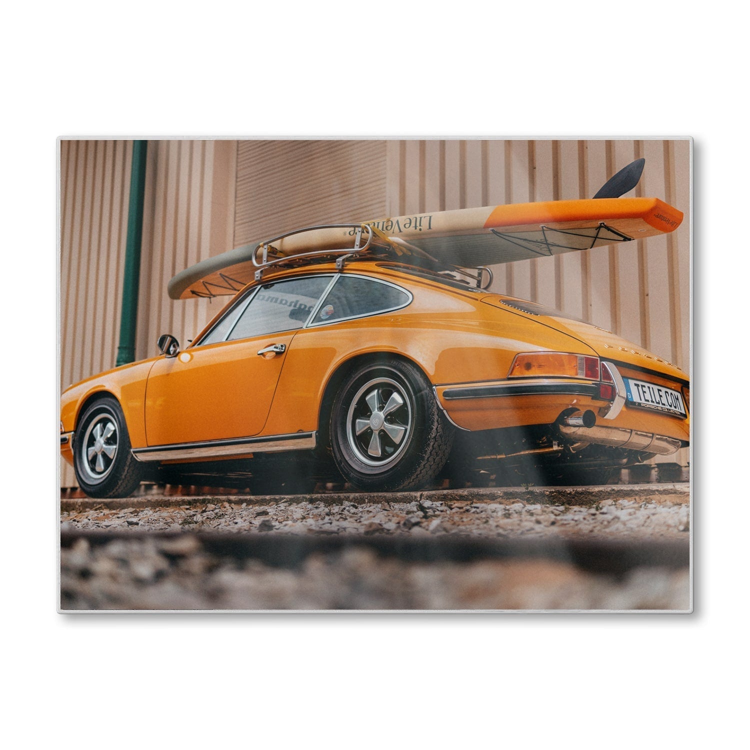 Snijplank - Gehard Glas - Porsche met Surfboard