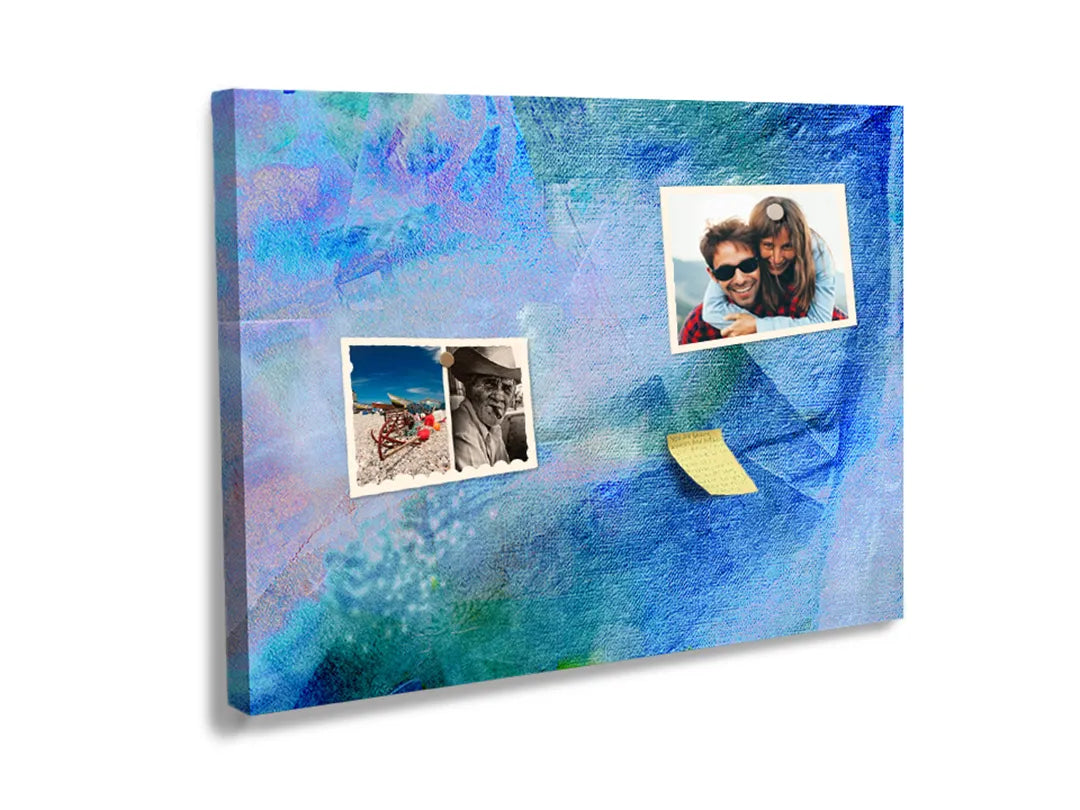 Kurkborden op canvas met abstract schilderij in blauw en paars – formaat 60 × 40 cm