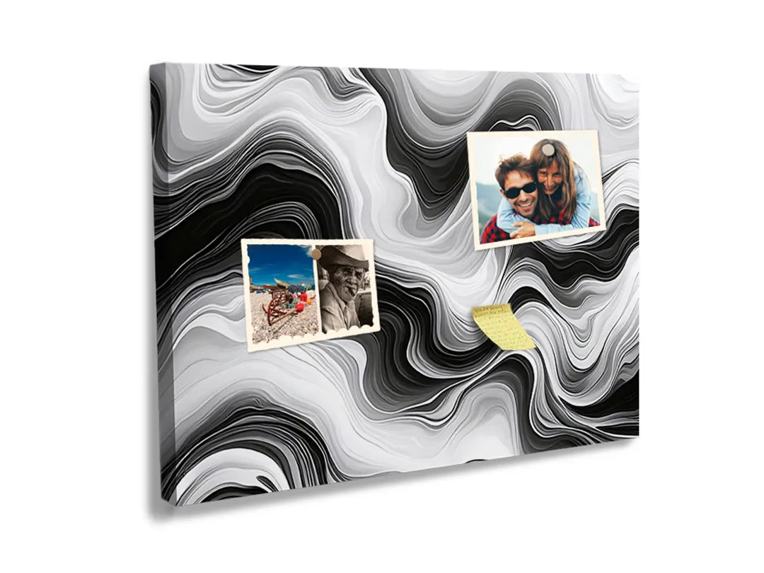 Kurkborden op canvas met zwart-wit marmergolf patroon – formaat 60 × 40 cm