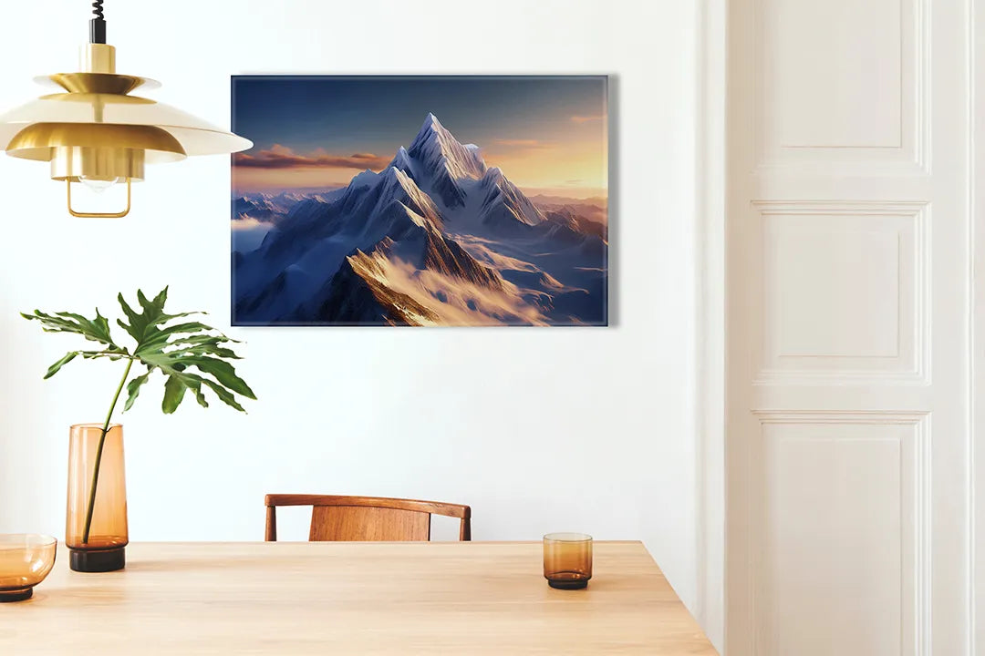 Kurkborden op canvas met besneeuwde bergtop in avondlicht – formaat 100 × 70 cm
