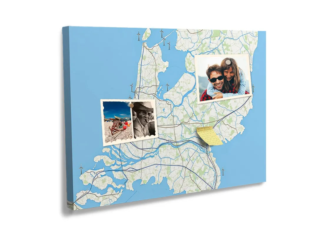 Kurkborden op canvas met blauwe wegenkaart van nederland – formaat 60 × 40 cm
