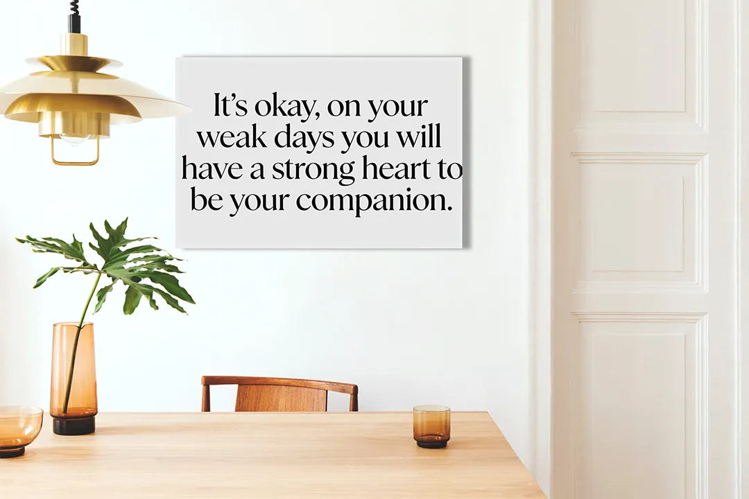 Kurkborden op canvas met quote over een sterk hart op zwakke dagen – formaat 100 × 70 cm