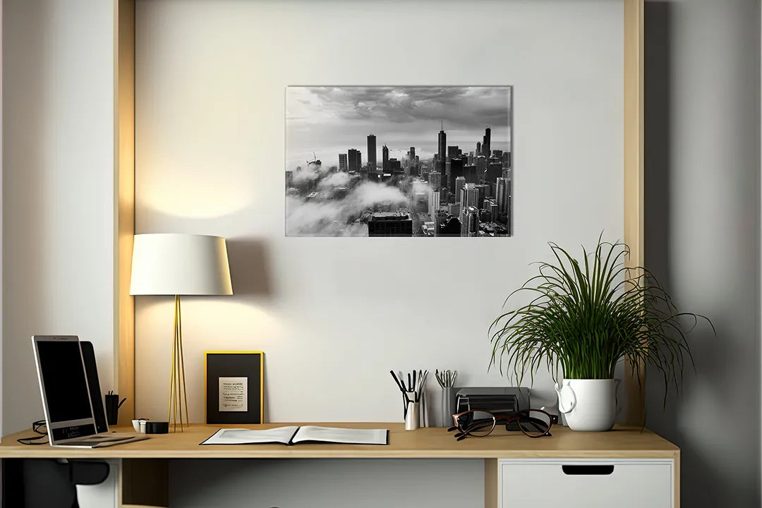 Kurkborden op canvas met zwart-wit skyline boven de wolken – formaat 140 × 100 cm