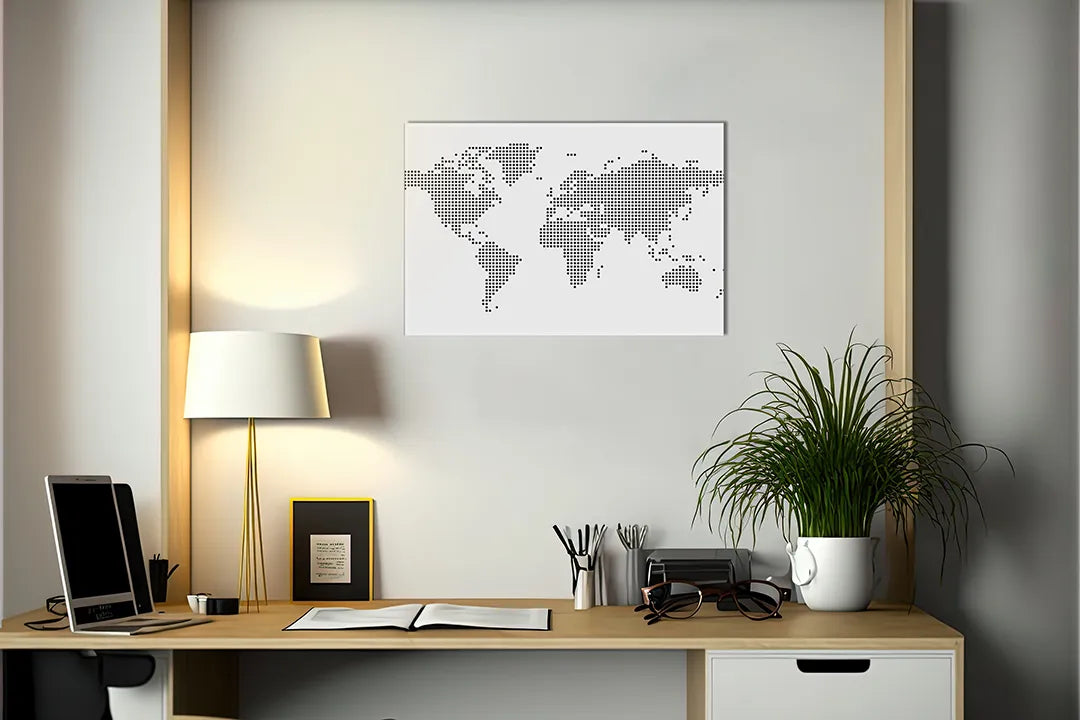 Kurkborden op canvas met wereldkaart opgebouwd uit stippen – formaat 140 × 100 cm
