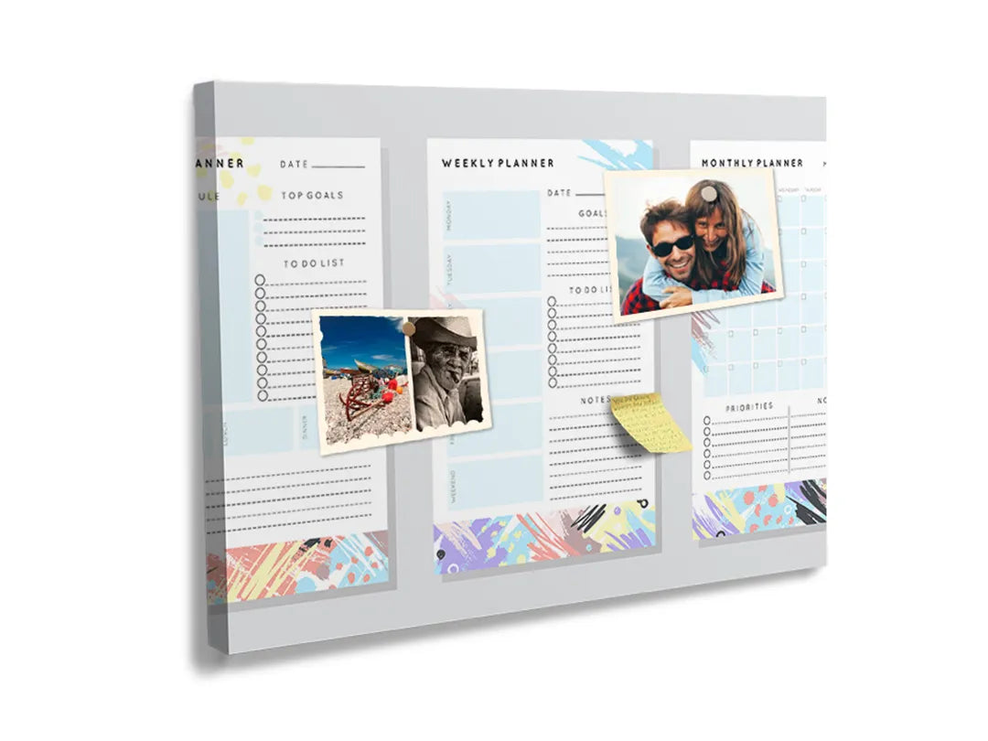 Kurkborden op canvas met driedelige planner in pastelkleuren – formaat 60 × 40 cm