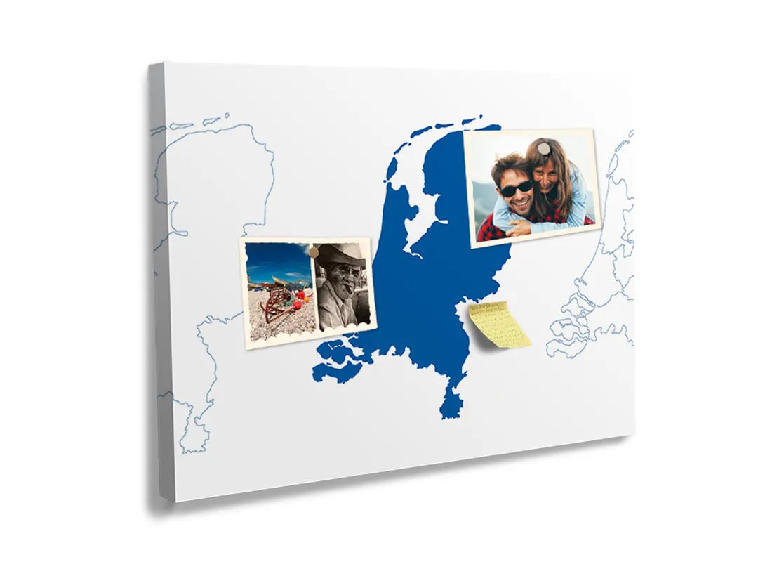 Kurkborden op canvas met blauwe kaart van nederland – formaat 60 × 40 cm