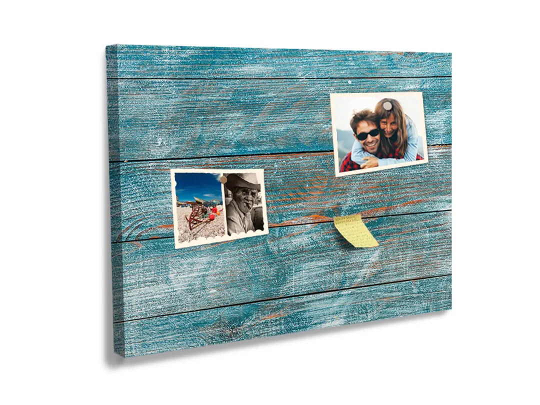 Kurkborden op canvas met turquoise verweerde houtstructuur – formaat 60 × 40 cm