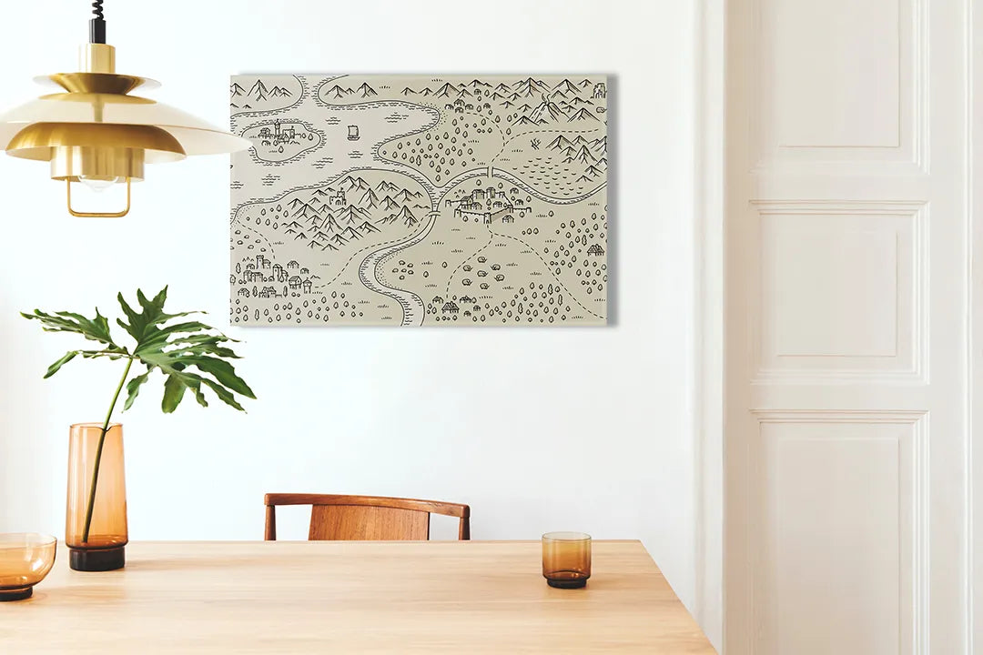 Kurkborden op canvas met getekende avonturenkaart met bergen – formaat 100 × 70 cm
