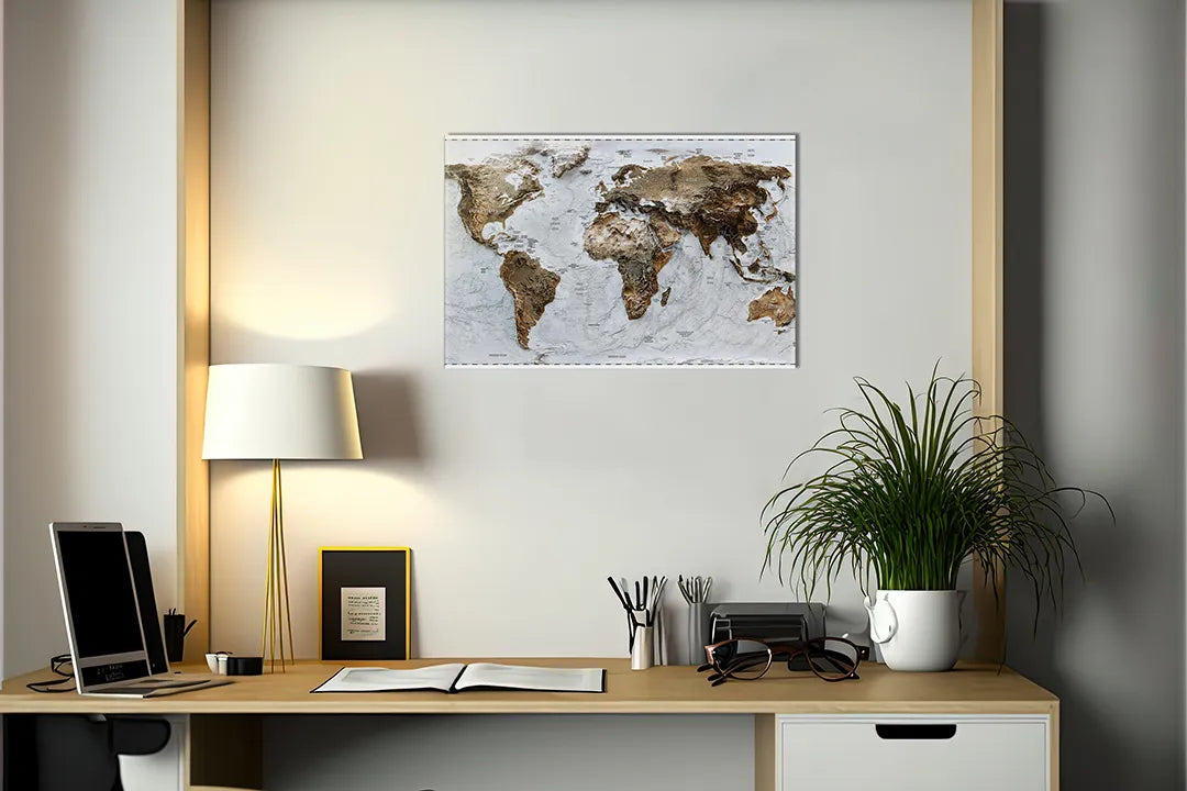 Kurkborden op canvas met luxe wereldkaart in goud en grijs – formaat 140 × 100 cm