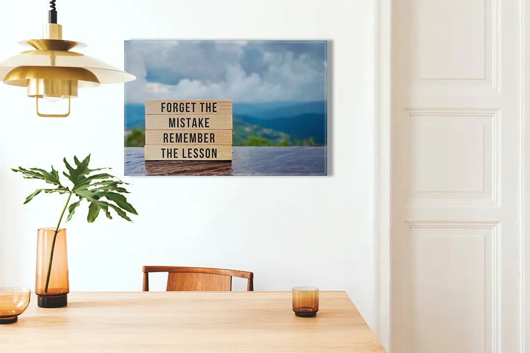 Kurkborden op canvas met motiverende quote over fouten en lessen – formaat 100 × 70 cm