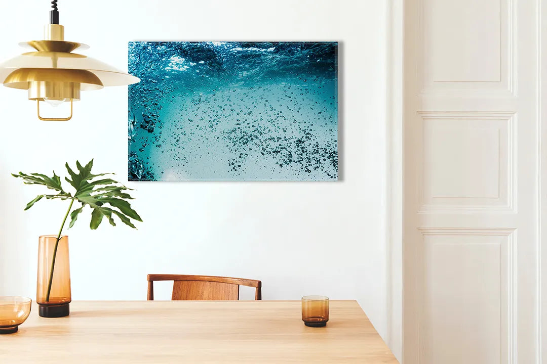 Kurkborden op canvas met luchtbellen onder water – formaat 100 × 70 cm