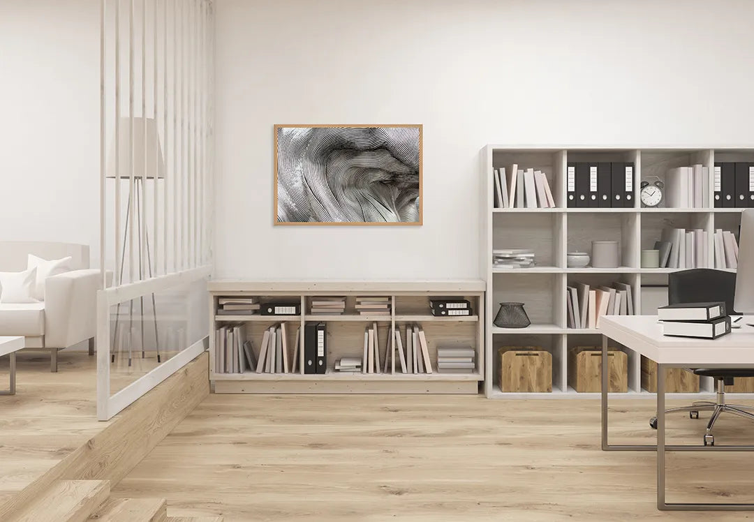 Metalen Magneetbord met afbeelding van abstracte vloeiende lijnen in zilvergrijs kleuren