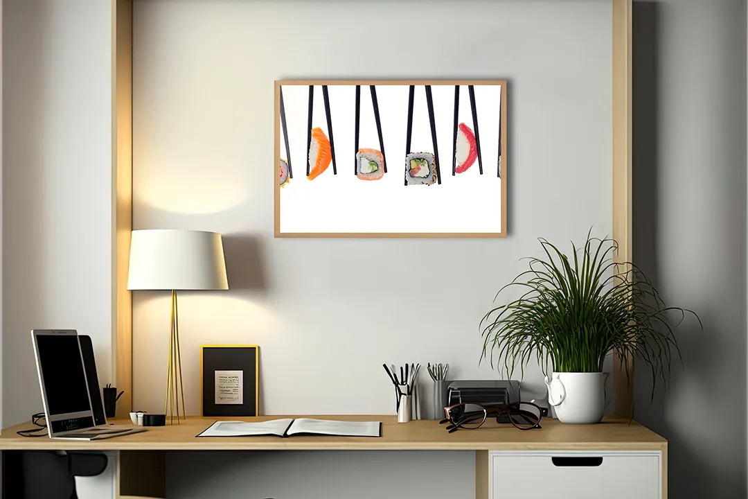 Metalen Magneetbord met afbeelding van hangende sushi stukjes in licht en fris kleuren