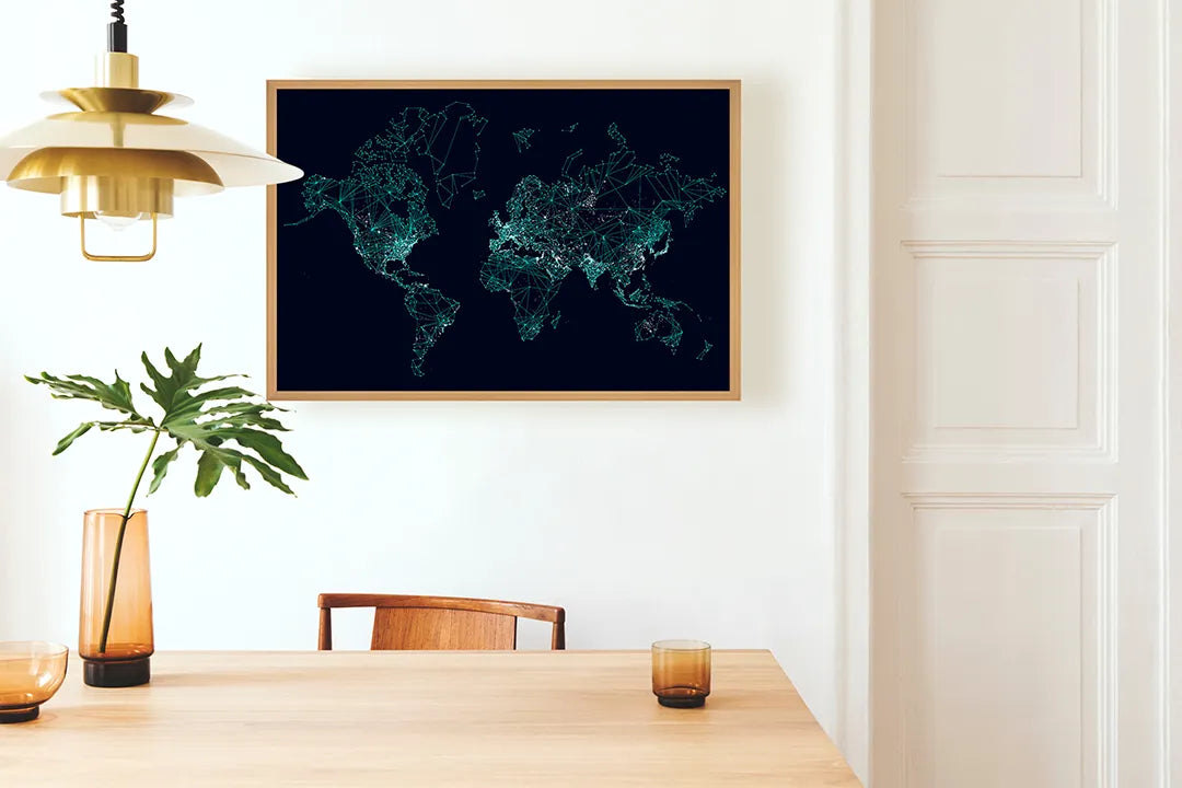 Metalen Magneetbord met afbeelding van blauwe lichtgevende wereldkaart stippen in donker met neon blauw kleuren