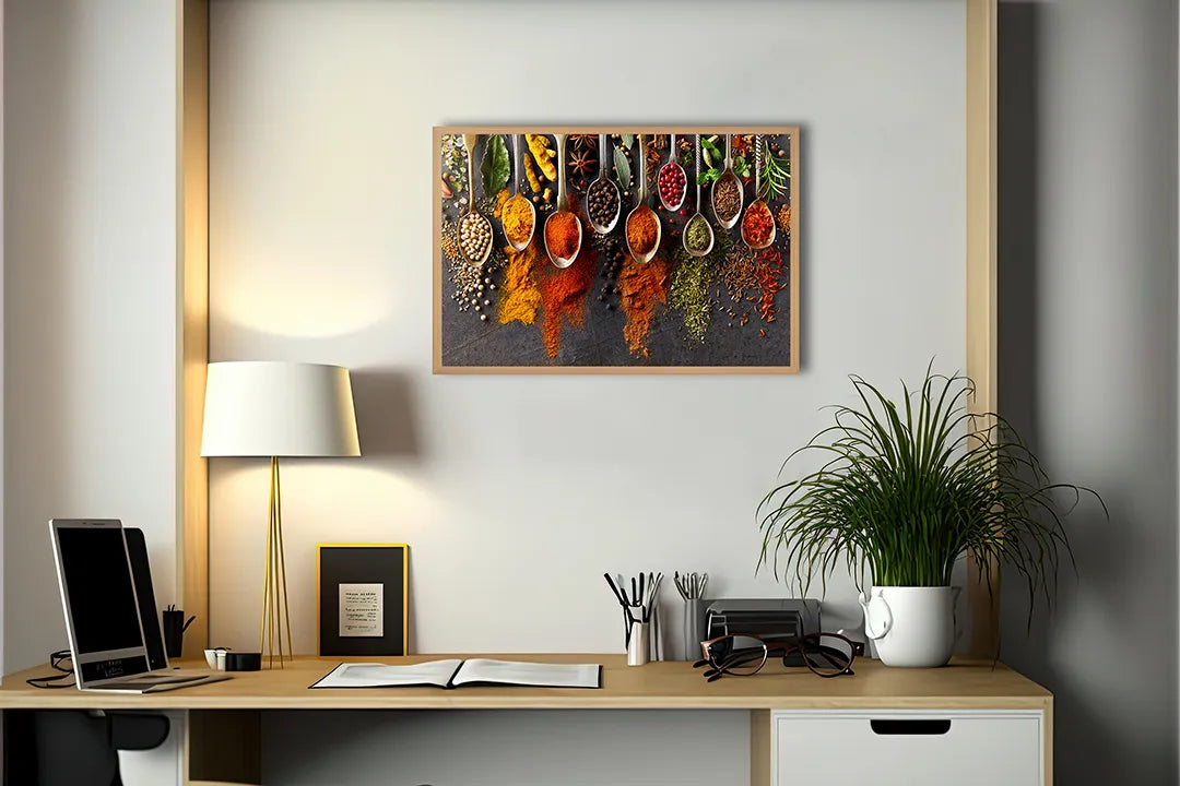 Metalen Magneetbord met afbeelding van lepels met felgekleurde specerijen in kruidige kleuren kleuren