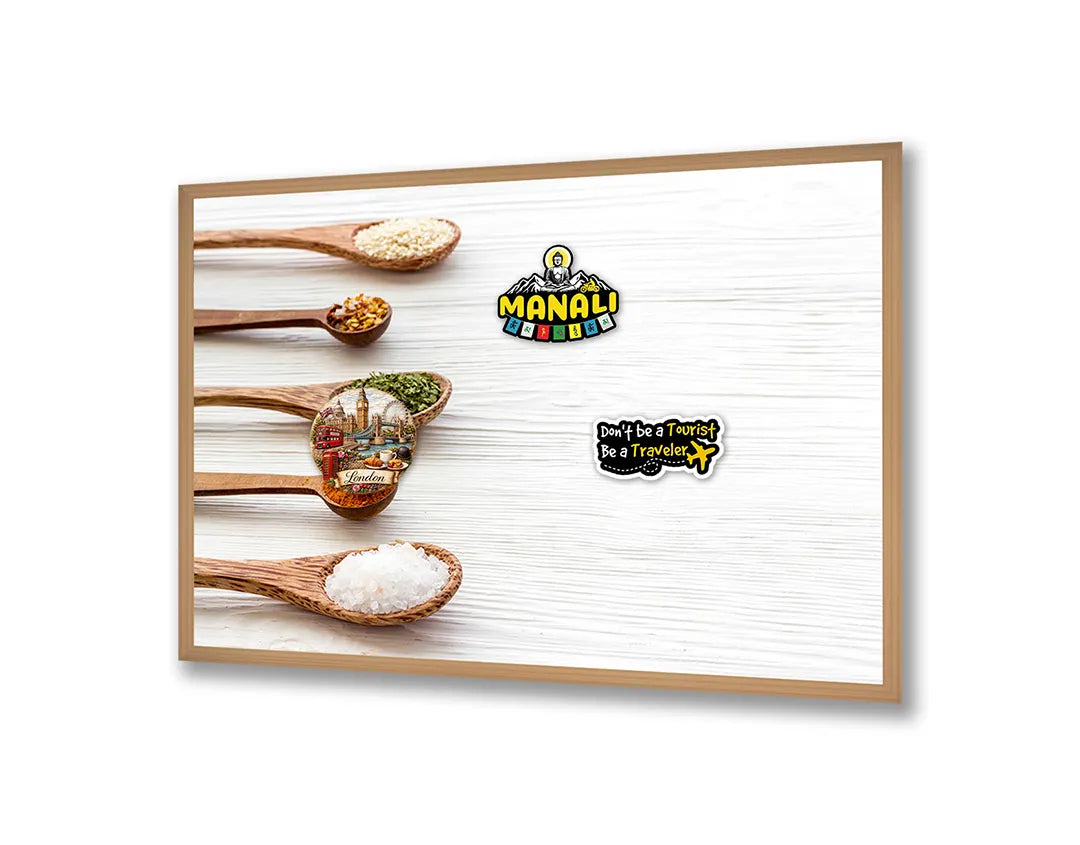 Metalen Magneetbord met print van Houten lepels specerijen perfect als decoratie