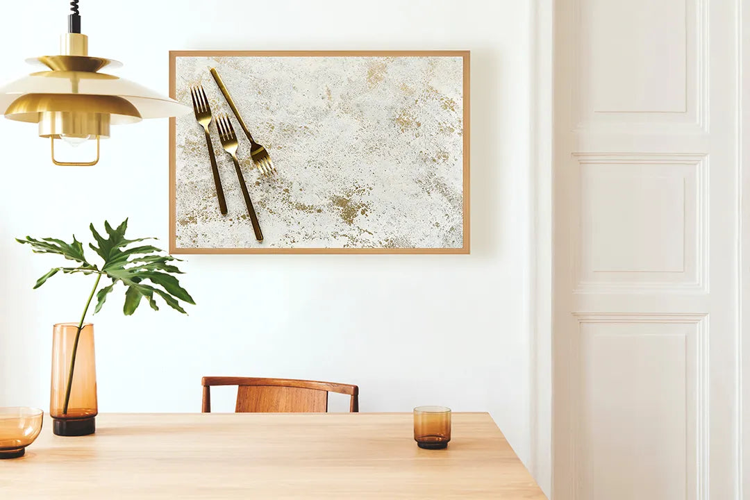 Metalen Magneetbord met print van Gouden bestek op marmer perfect als decoratie