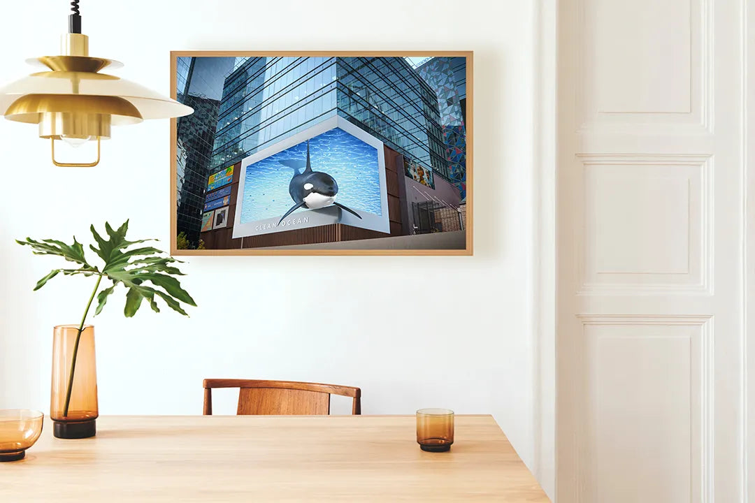 Metalen Magneetbord met print van Orka op groot scherm perfect als decoratie