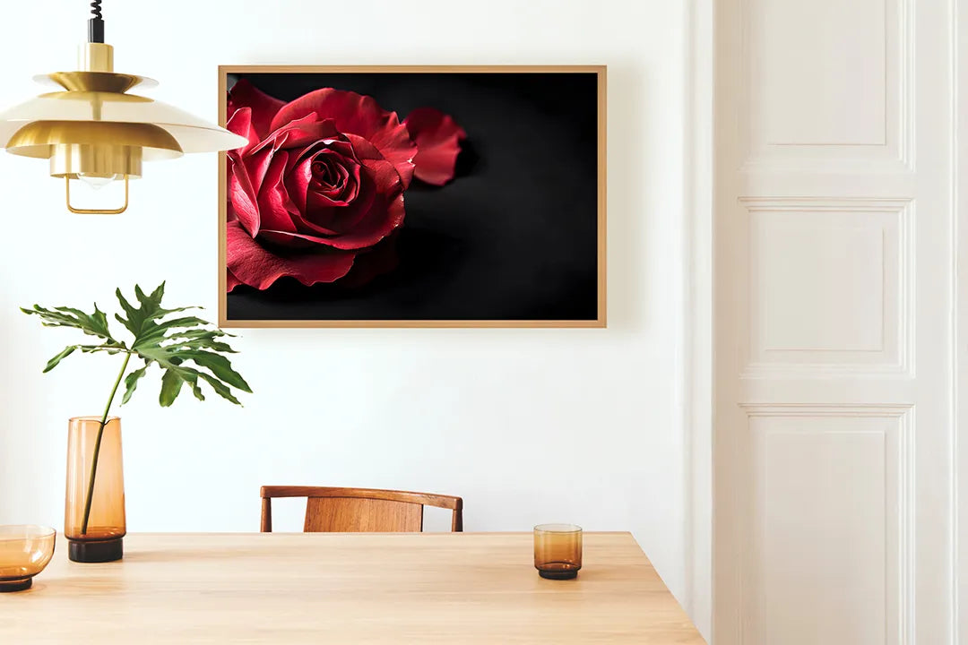 Metalen Magneetbord met print van Rode roos op zwart perfect als decoratie