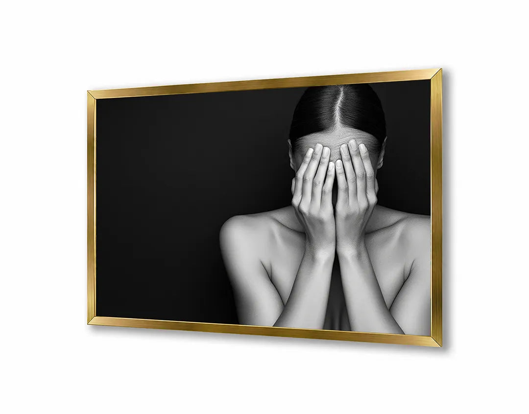 Metalen Magneetbord met hoogwaardige afbeelding van Vrouw handen voor gezicht zwart wit voor aan de muur