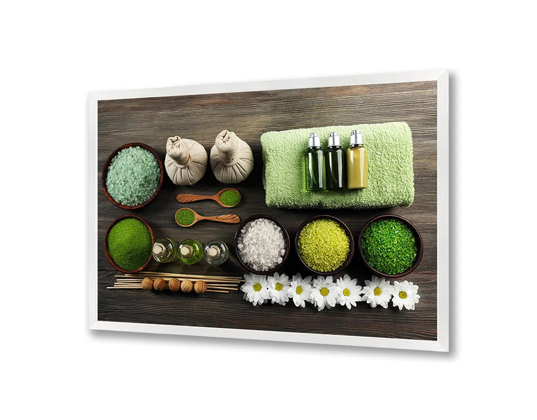 Metalen Magneetbord met afbeelding van spa setting met groene handdoeken en zout in fris groen kleuren