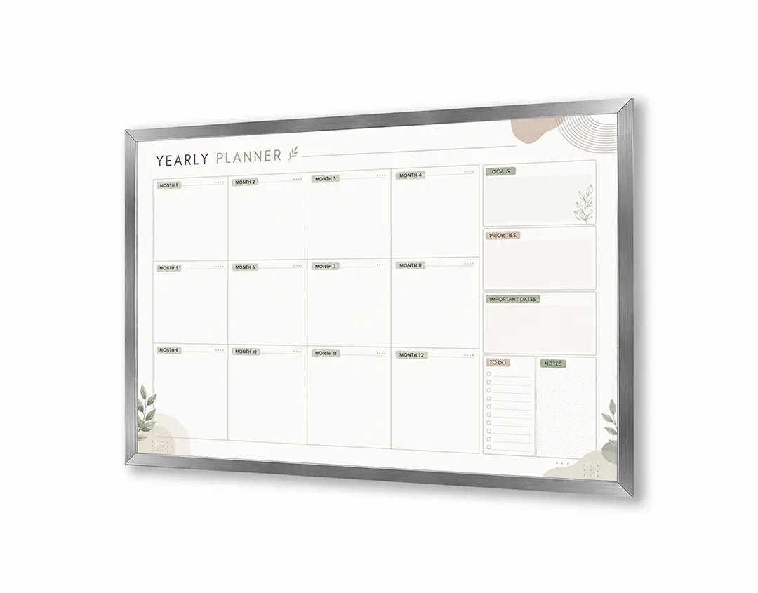 Metalen Magneetbord met overzichtelijke maandplanner subtiel gedecoreerd met frisse groene botanische bladeren