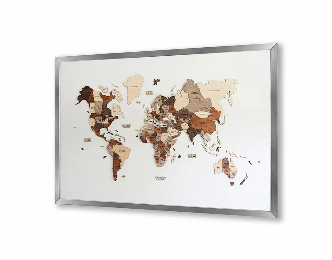 Metalen Magneetbord met print van Houten wereldkaart perfect als decoratie