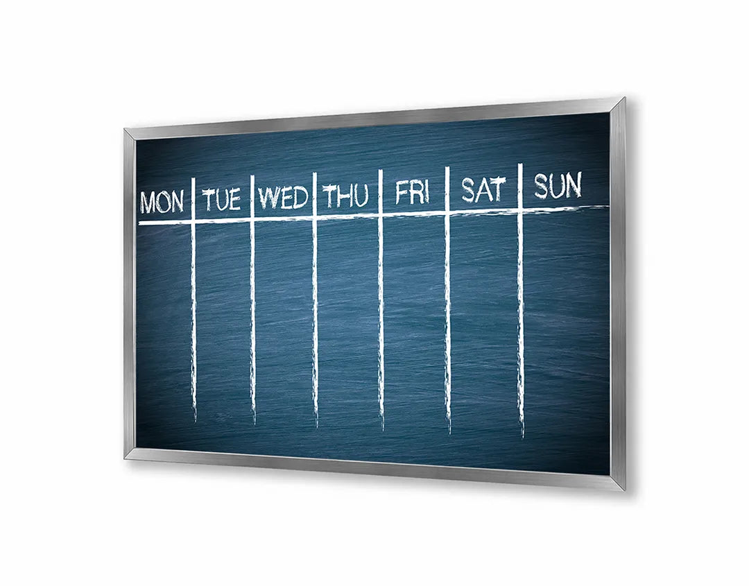 Metalen Magneetbord met afbeelding van donkerblauwe maandplanner in donkerblauw en wit kleuren