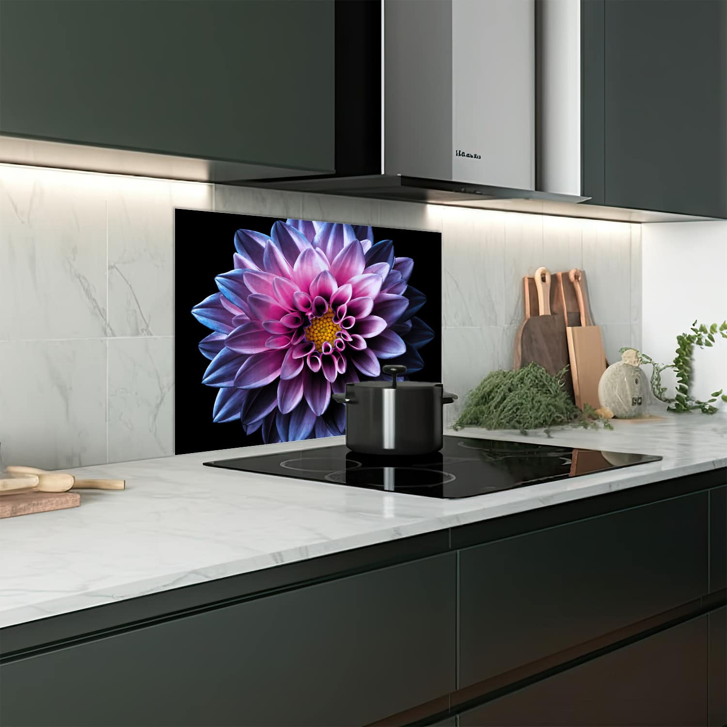 Eigen afmeting spatscherm-op-maat Keuken - Hittebestendig gehard glas - Blauw/Roze Dahlia
