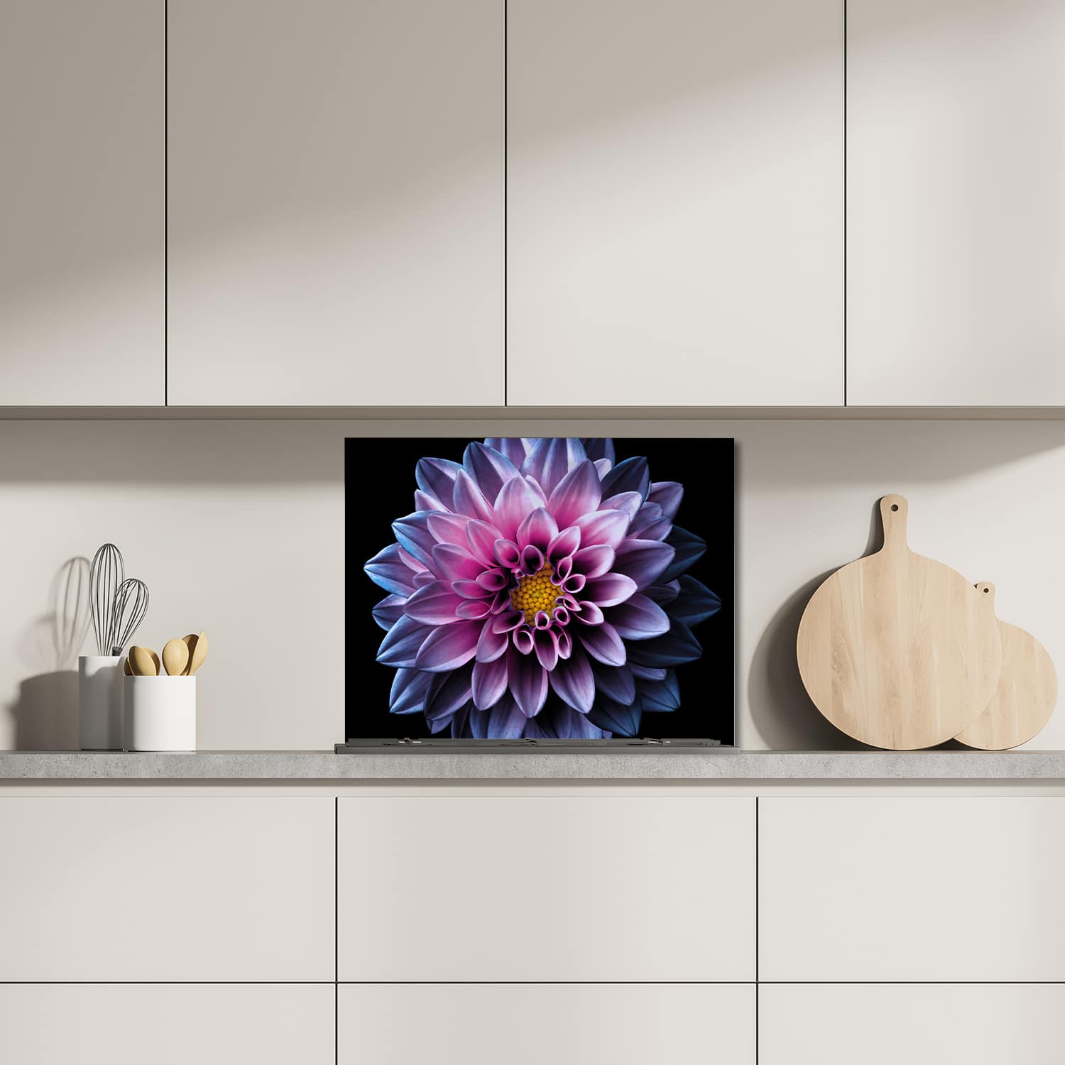 Eigen afmeting spatscherm-op-maat Keuken - Hittebestendig gehard glas - Blauw/Roze Dahlia