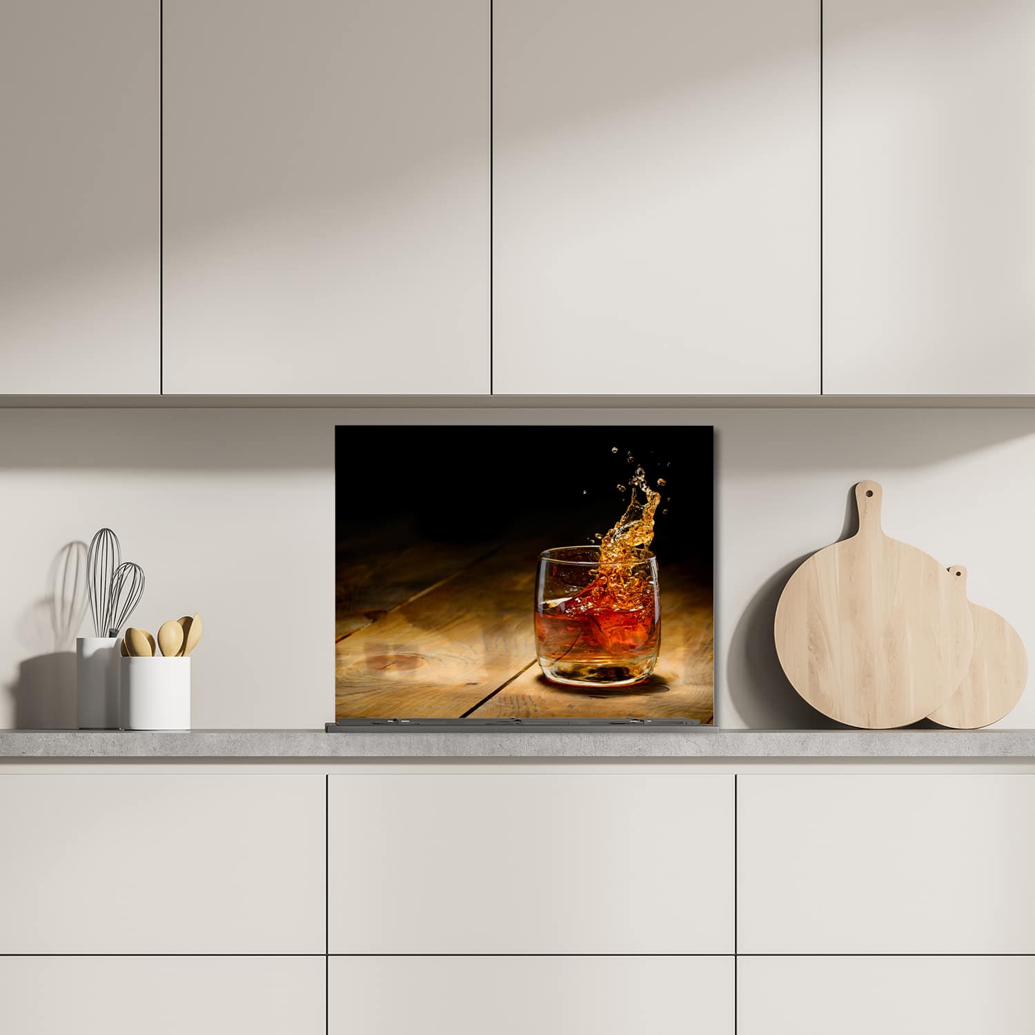 Eigen afmeting spatscherm-op-maat Keuken - Hittebestendig gehard glas - Whisky Splash