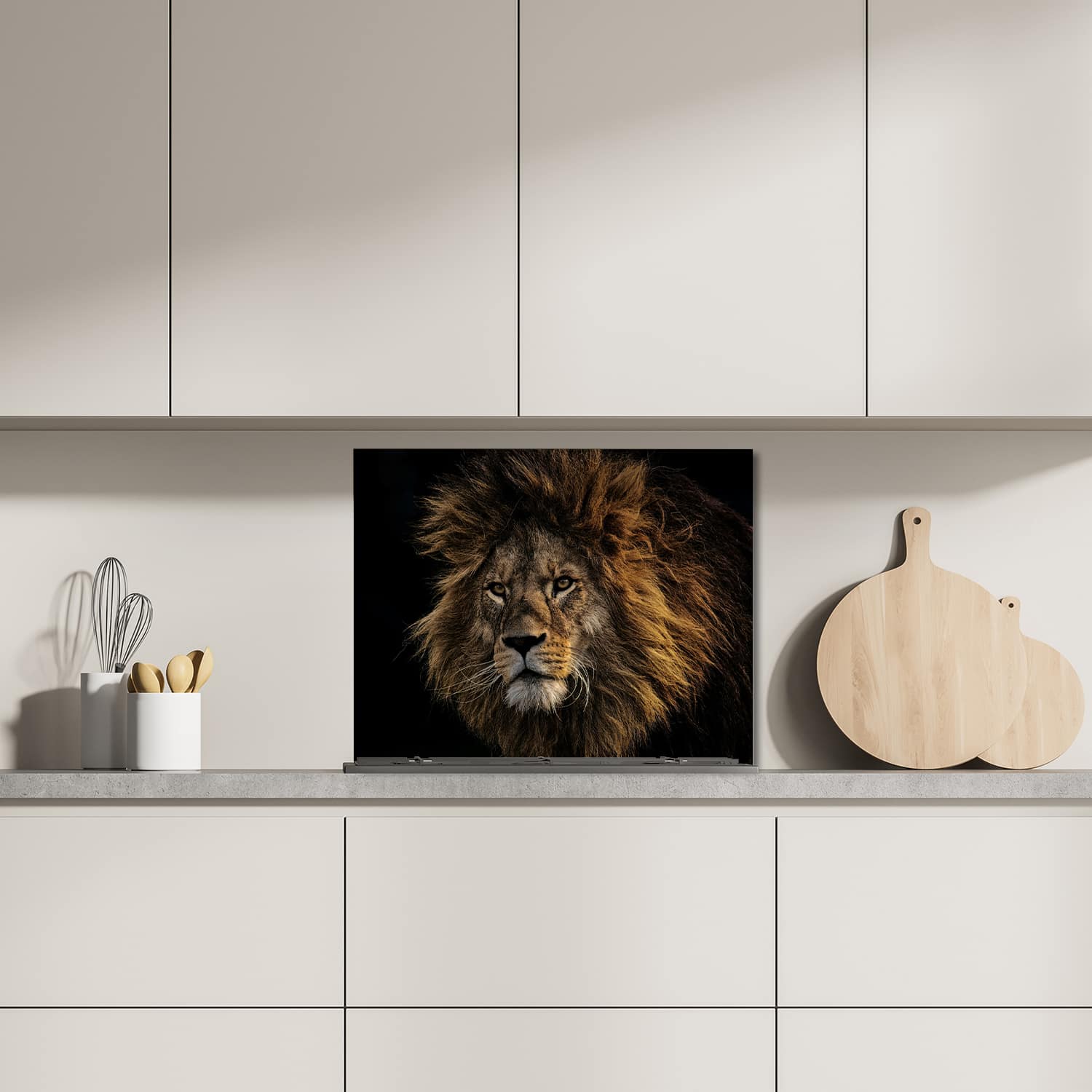 Eigen afmeting spatscherm-op-maat Keuken - Hittebestendig gehard glas - Leeuw in de Schaduw
