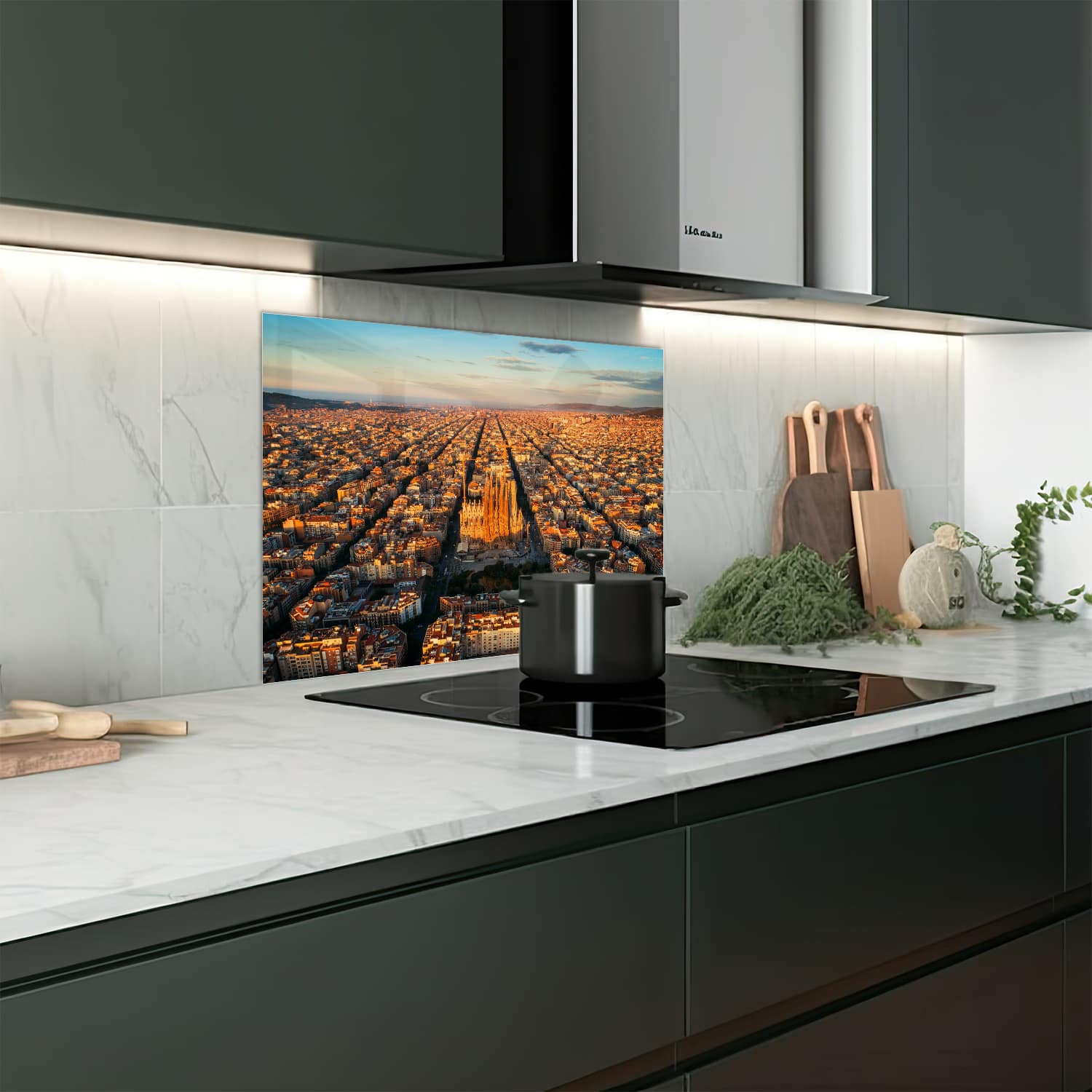 Eigen afmeting spatscherm-op-maat Keuken - Hittebestendig gehard glas - Luchtfoto van Sagrada Familia