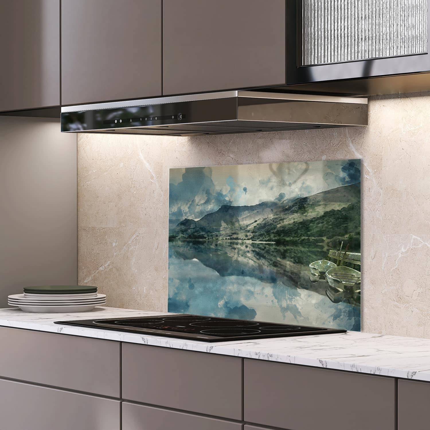 Eigen afmeting spatscherm-op-maat Keuken - Hittebestendig gehard glas - Waterverf Schilderij Bergmeer