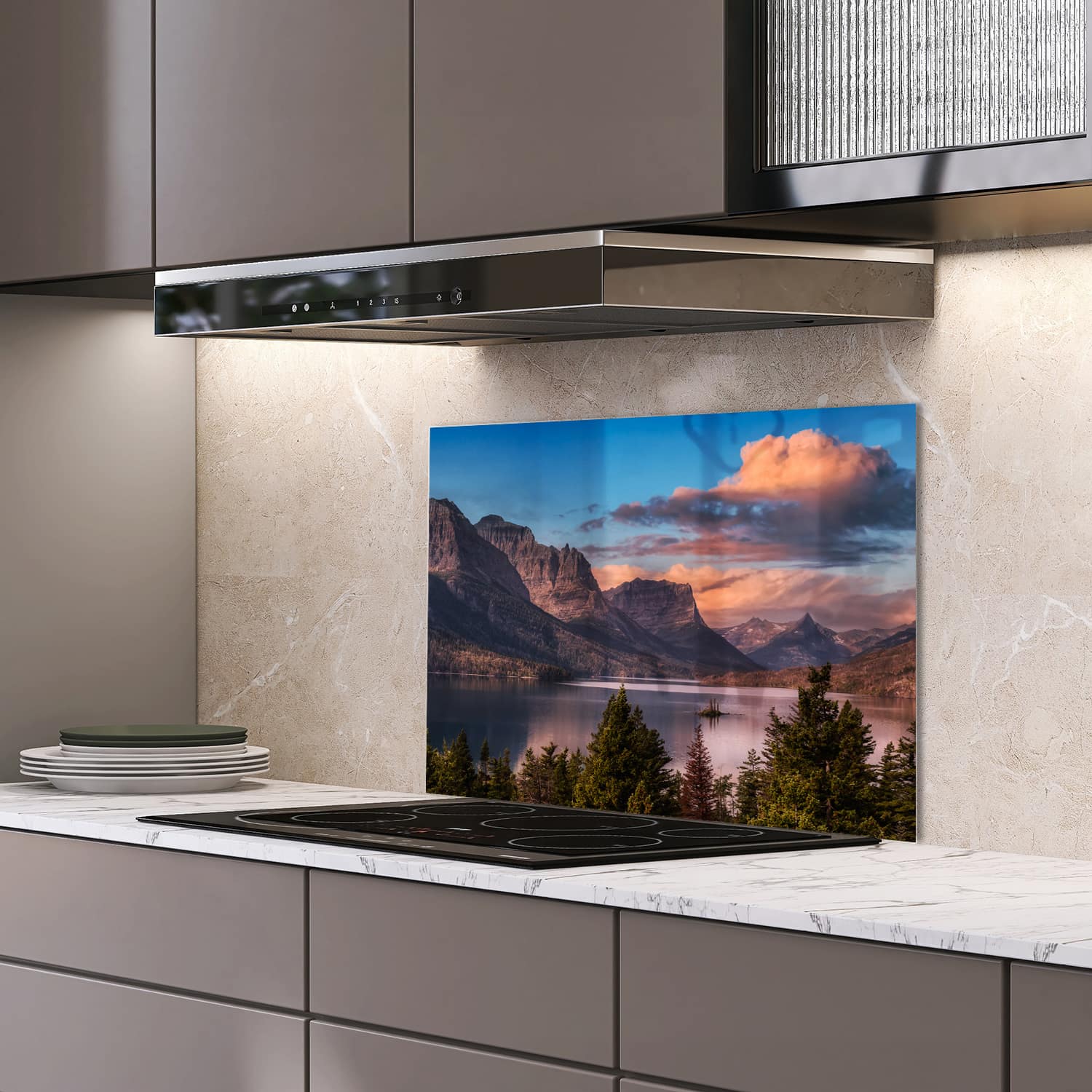 Eigen afmeting spatscherm-op-maat Keuken - Hittebestendig gehard glas - Meer bij Rocky Mountains