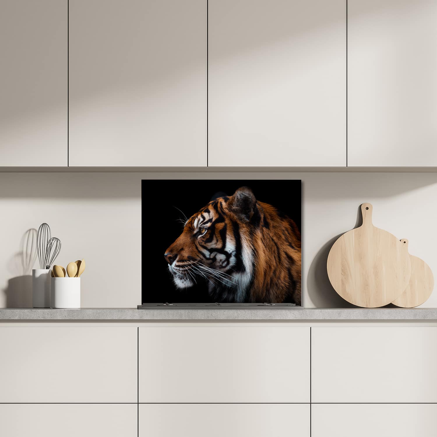 Eigen afmeting spatscherm-op-maat Keuken - Hittebestendig gehard glas - Zijportret van Tijger
