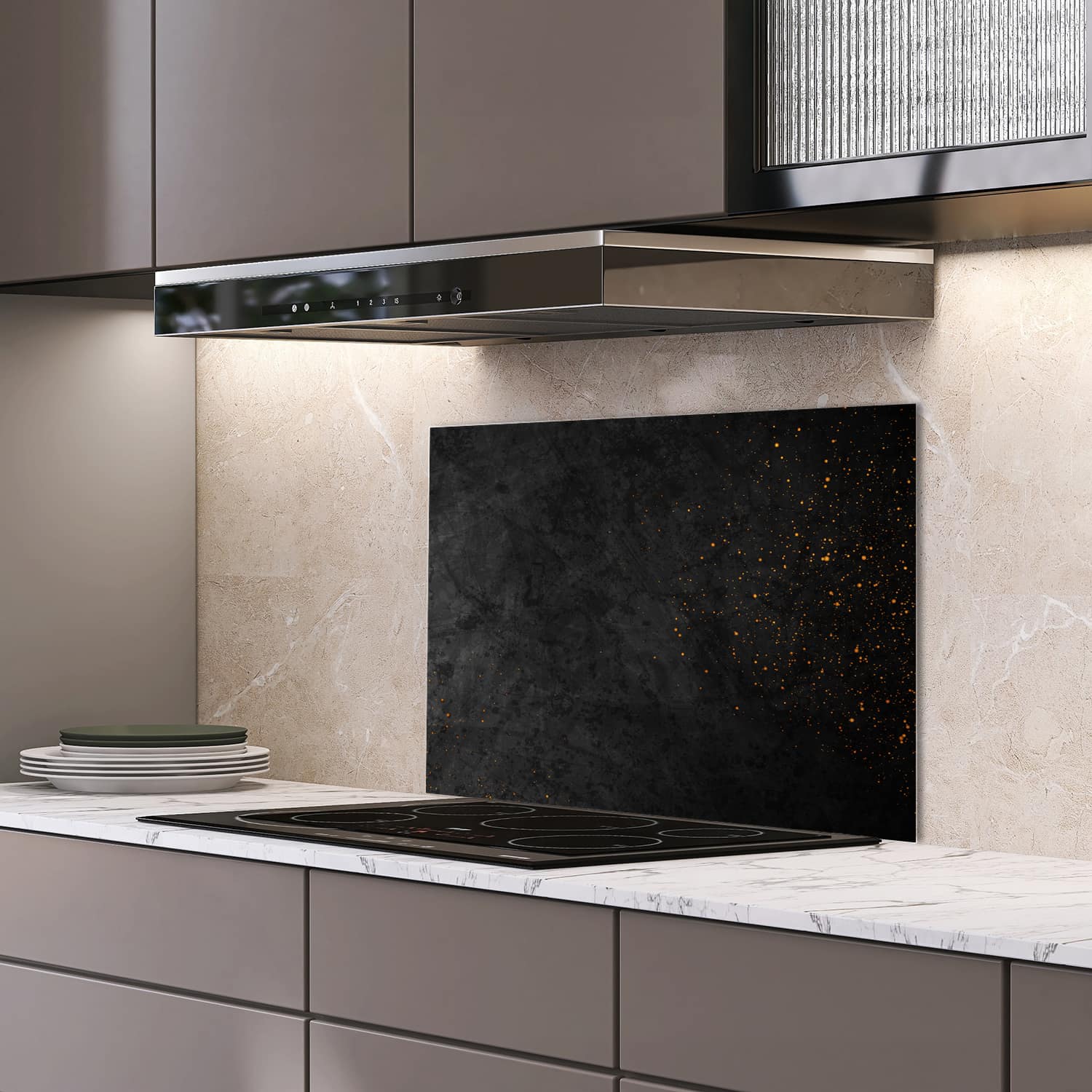 Eigen afmeting spatscherm-op-maat Keuken - Hittebestendig gehard glas - Zwarte Textuur met Gouden Deeltjes