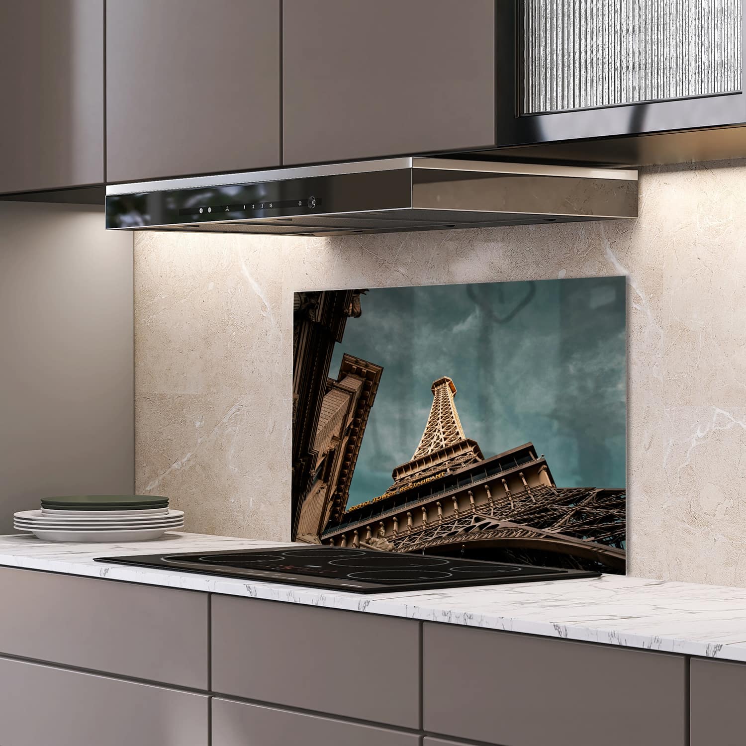 Eigen afmeting spatscherm-op-maat Keuken - Hittebestendig gehard glas - Eiffeltoren van onderaf
