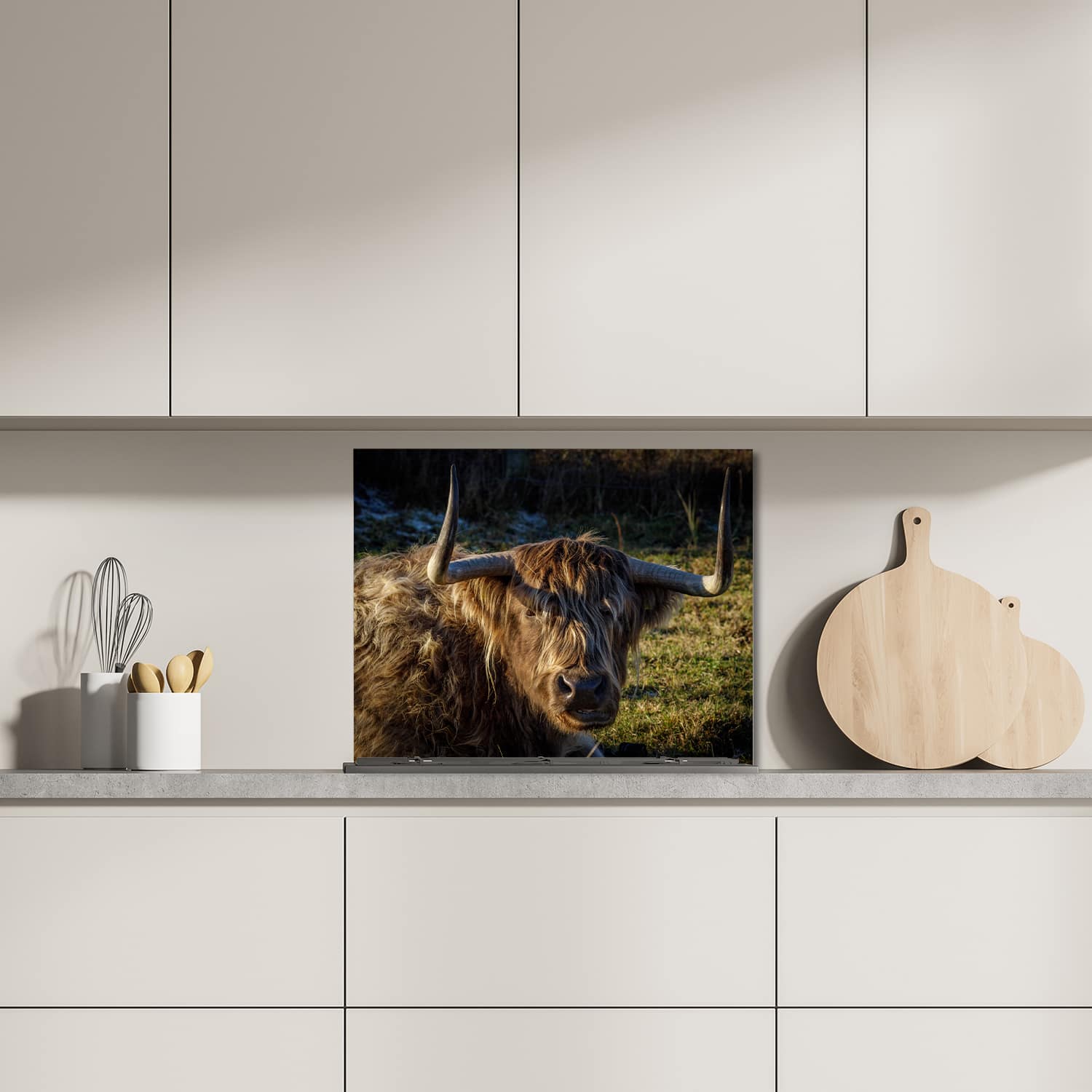 Eigen afmeting spatscherm-op-maat Keuken - Hittebestendig gehard glas - Schotse Hooglander in de Zon