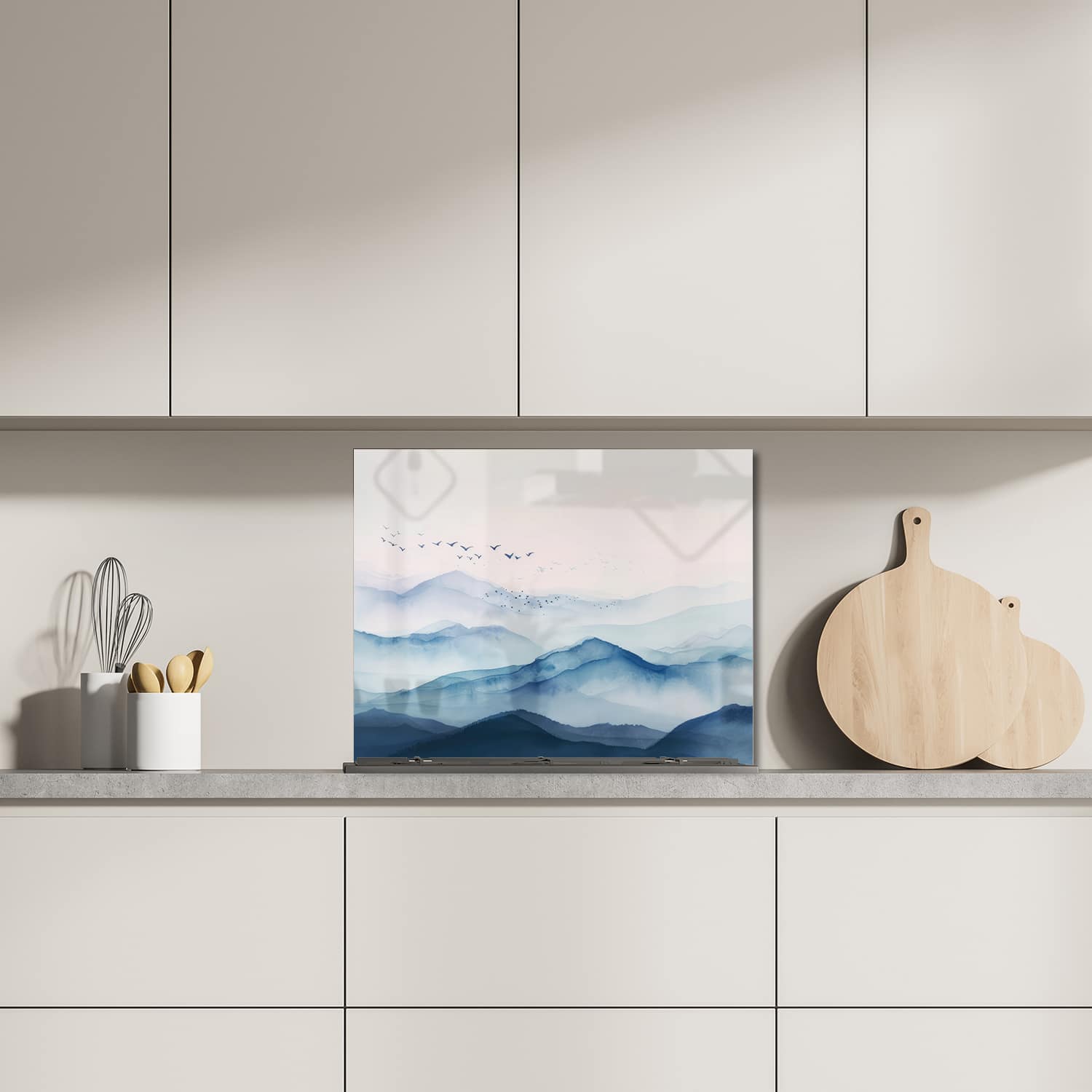 Eigen afmeting spatscherm-op-maat Keuken - Hittebestendig gehard glas - Waterverf Schilderij Mistige Bergen