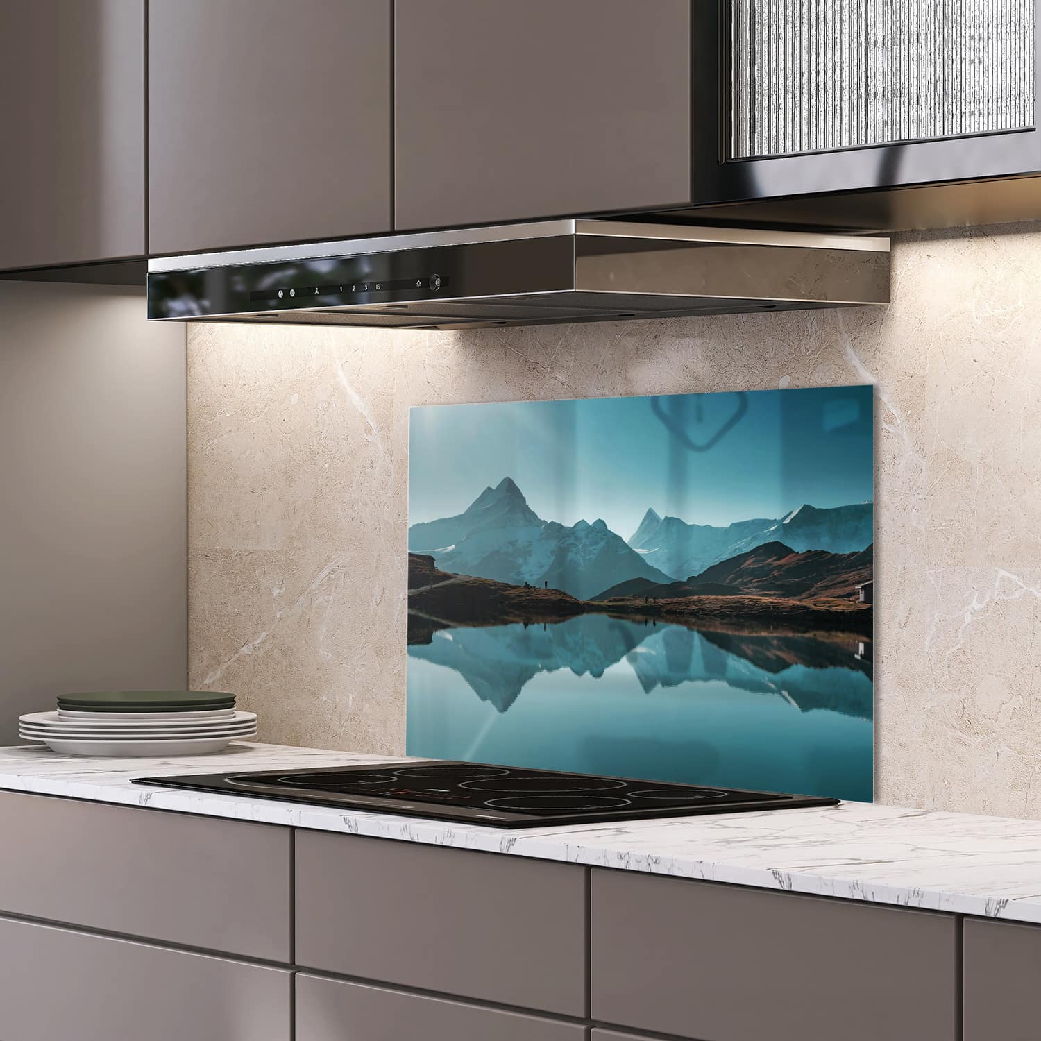 Eigen afmeting spatscherm-op-maat Keuken - Hittebestendig gehard glas - Rustig Bergmeer