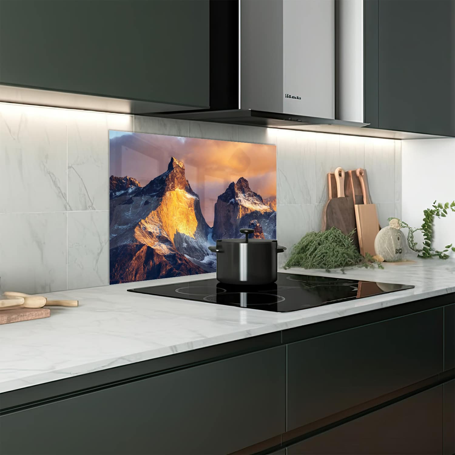 Eigen afmeting spatscherm-op-maat Keuken - Hittebestendig gehard glas - Hoge Ruwe Bergen