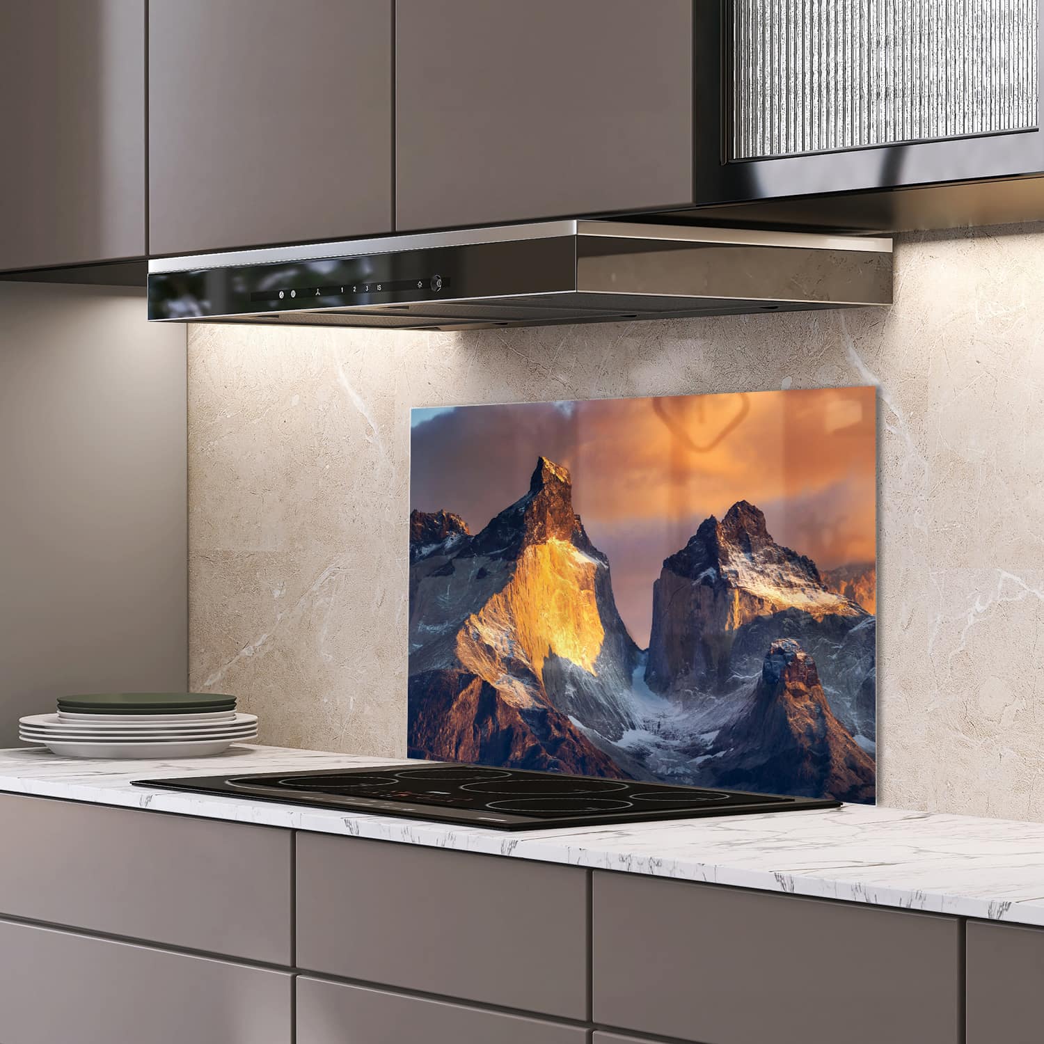 Eigen afmeting spatscherm-op-maat Keuken - Hittebestendig gehard glas - Hoge Ruwe Bergen