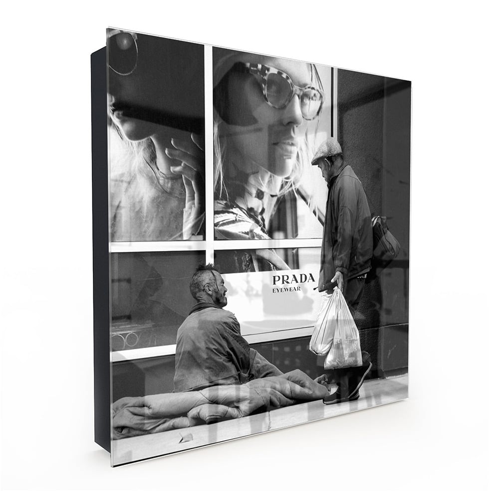 Sleutelkastje - Gehard Glas - Daklozen voor Prada Winkel