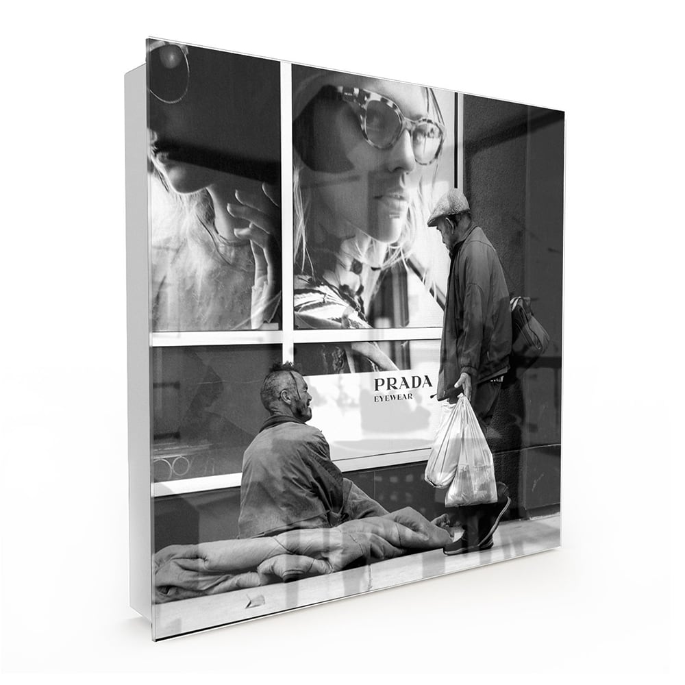 Sleutelkastje - Gehard Glas - Daklozen voor Prada Winkel