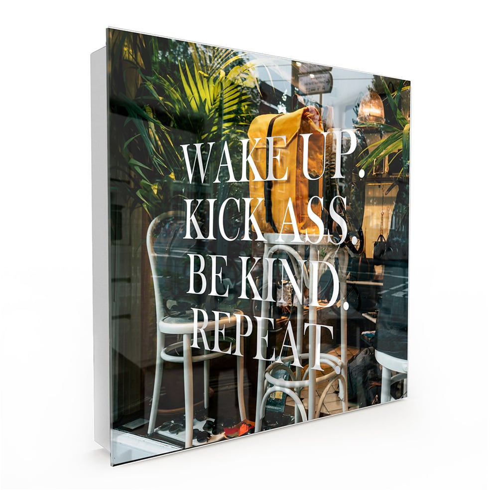 Sleutelkastje - Gehard Glas - Wake up, Kick ass, Be Kind, Repeat