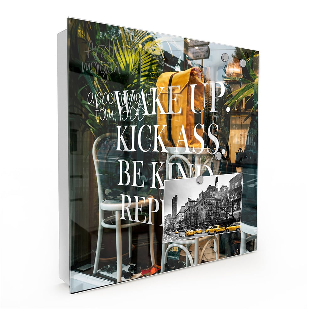 Sleutelkastje - Gehard Glas - Wake up, Kick ass, Be Kind, Repeat