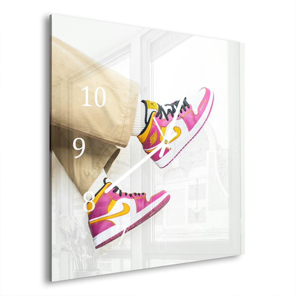 Wandklok 30x30 - Gehard Glas - Roze Jordans