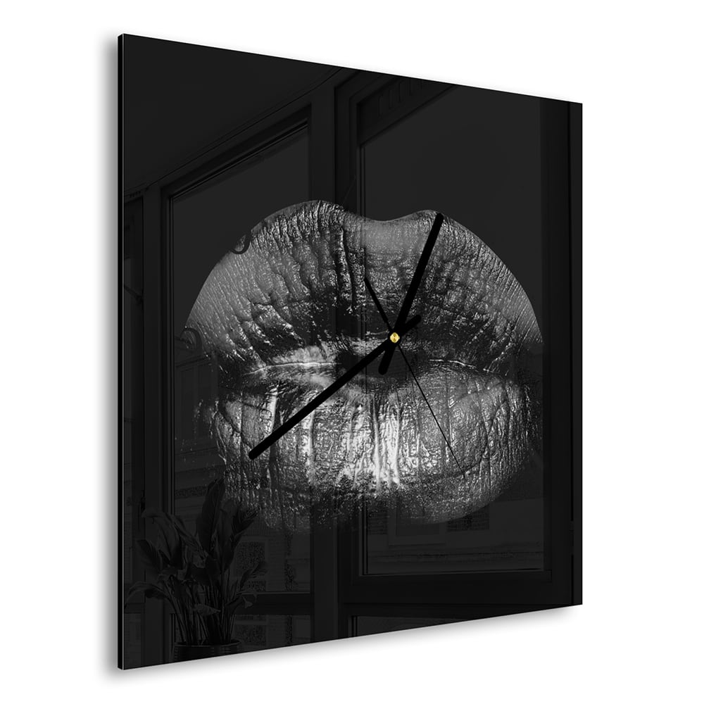 Wandklok 30x30 - Gehard Glas - Zwarte Lippen