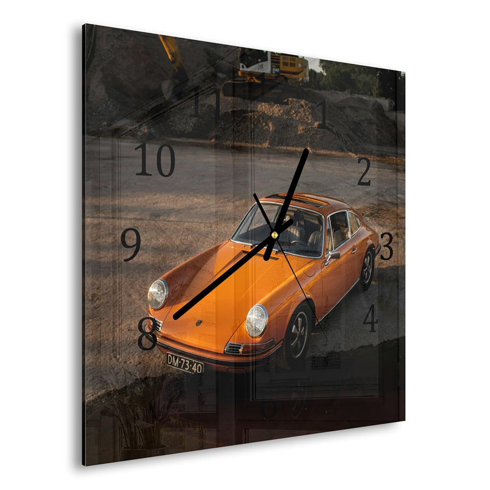 Wandklok 30x30 - Gehard Glas - Oranje Porsche